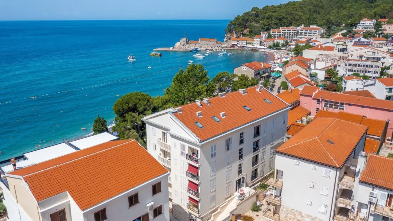 Prodaja, jednosoban stan, 46m², Petrovac, Budva