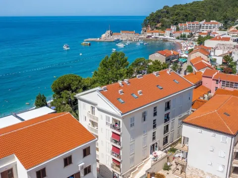 Prodaja, jednosoban stan, 46m², Petrovac, Budva