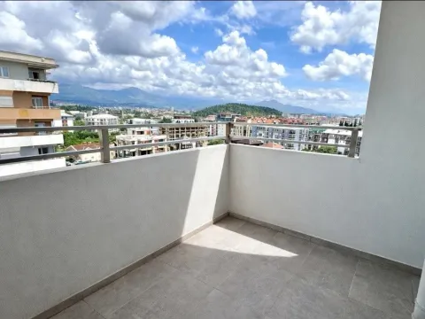 Prodaja, dvosoban stan, 70m², Central Point, Podgorica - image 15