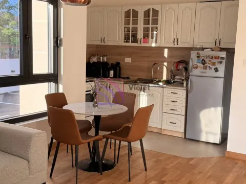 Rent, one bedroom apartment, 61m², Tološi, Podgorica - image 2