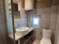 Izdavanje, trosoban stan, 120m², Stari Grad, Budva - image 24