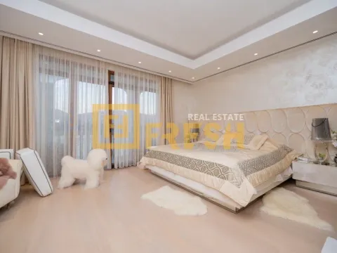 Prodaja, kuća, 300m², Tivat, Crna Gora - image 47