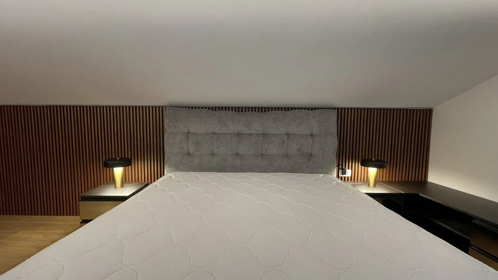 Prodaja, jednosoban stan, 85m², Podkošljun, Budva