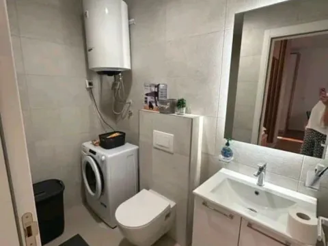 Rent, one bedroom apartment, 45m², Stari Aerodrom, Podgorica - image 6