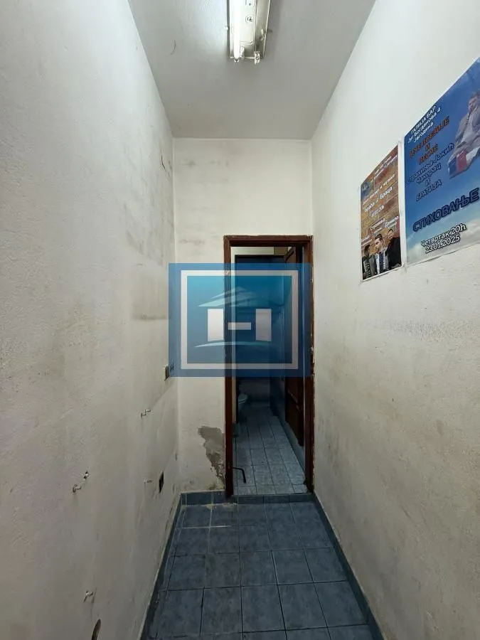 Izdavanje, poslovni prostor, 32m², Strelište, Jagodina