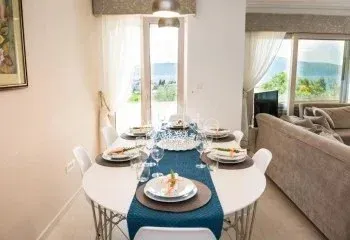 Rent, three bedroom apartment, 150m², Tivat, Crna Gora