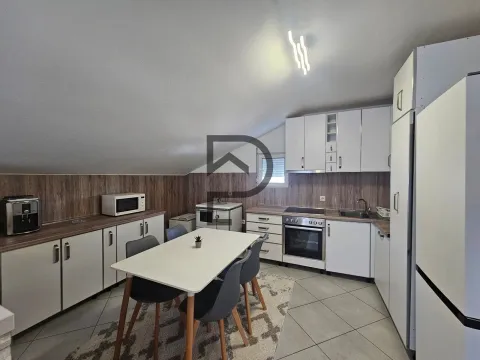 Prodaja, kuća, 200m², Podgorica, Crna Gora - image 29