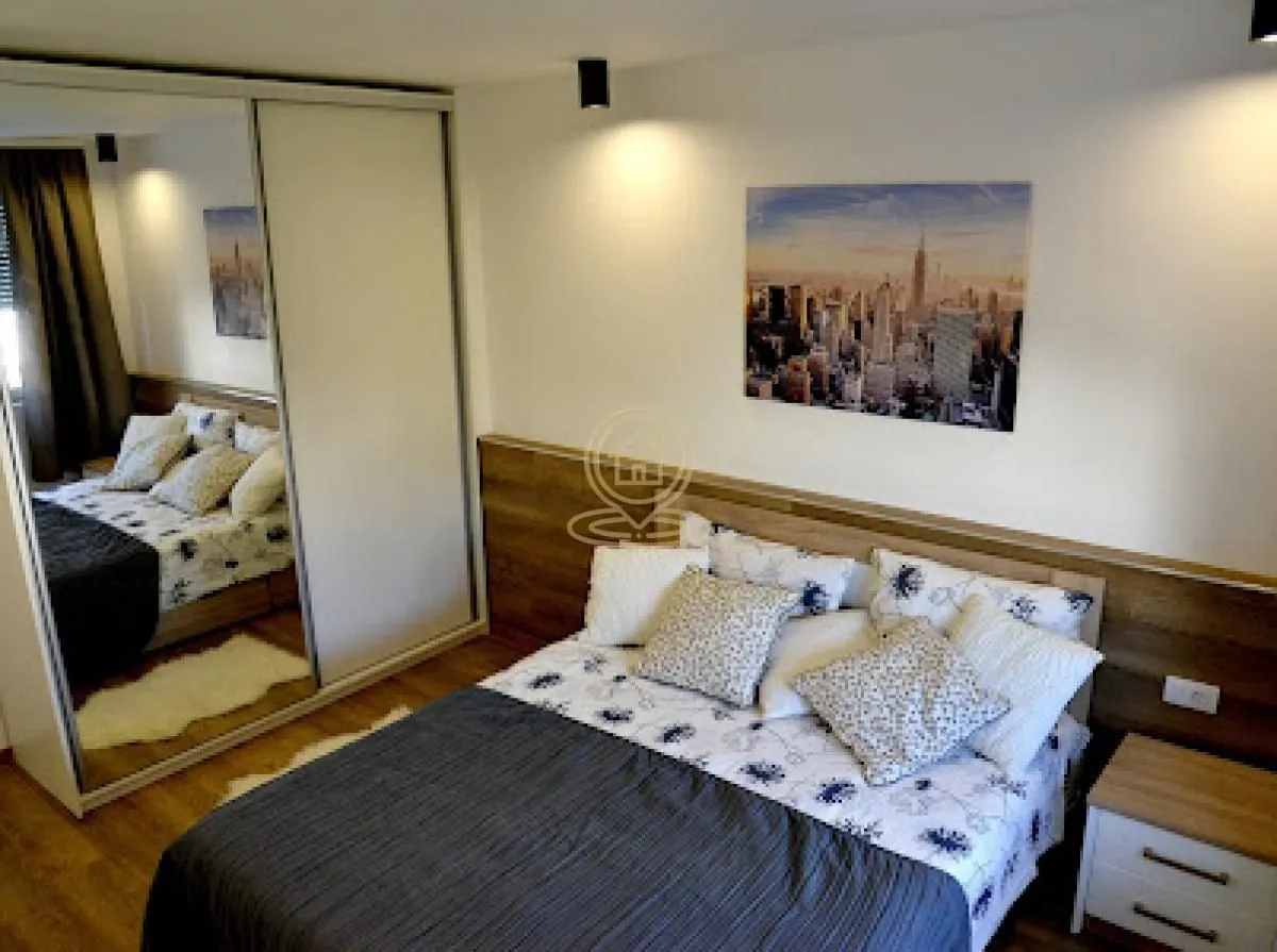 Izdavanje, trosoban stan, 61m², Medijana, Niš