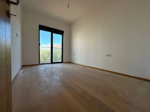 Sale, two bedroom apartment, 76m², Gornja Gorica, Podgorica - image 8