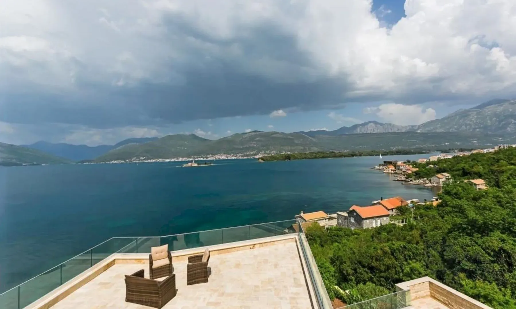 Sale, house, 517m², Kotor, Crna Gora