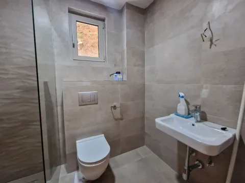 Sale, two bedroom apartment, 62m², Bečići, Budva - image 22