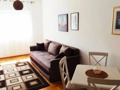 Prodaja, jednosoban stan, 43m², Budva, Crna Gora