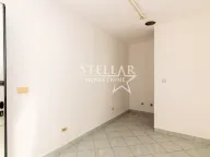 Izdavanje, poslovni prostor, 11m², Pobrežje, Podgorica - image 3