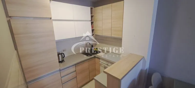 Izdavanje, jednosoban stan, 53m², Pobrežje, Podgorica