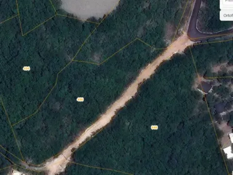Sale, land lot, 2061m², Šušanj, Bar - image 2
