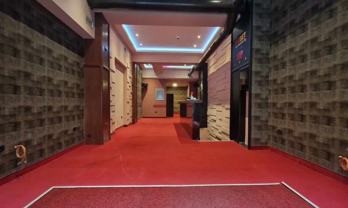 Sale, office space, 215m², Savski Venac, Beograd