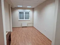 Sale, office space, 70m², Rača, Srbija - image 2