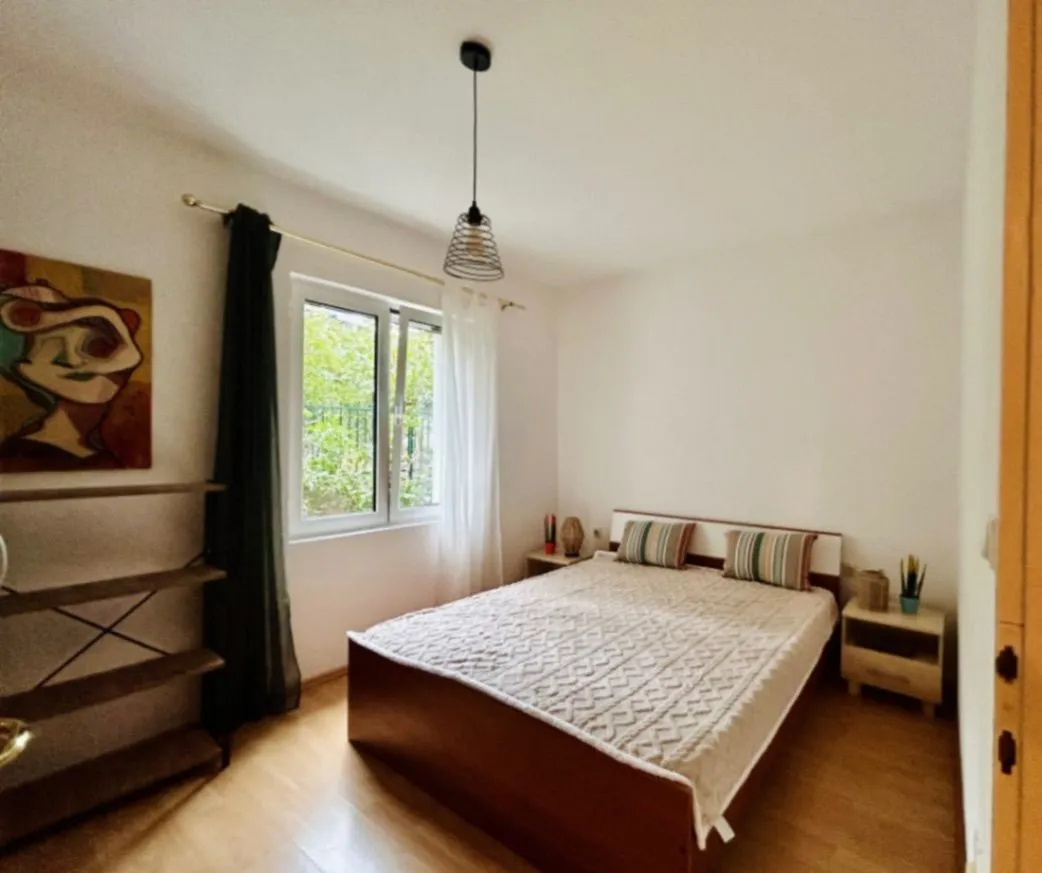 Rent, two bedroom apartment, 100m², Kalimanj, Tivat
