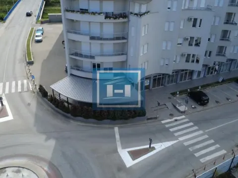 Izdavanje, poslovni prostor, 120m², Aqua park, Jagodina - image 2