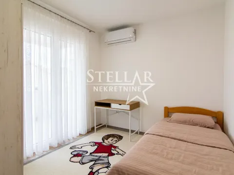 Rent, three bedroom apartment, 100m², Zagorič, Podgorica - image 9