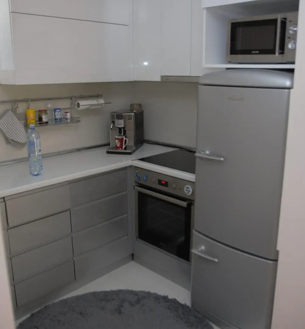 Sale, two bedroom apartment, 64m², Kluz, Zvezdara Sve Podlokacije