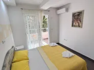 Izdavanje, jednosoban stan, 56m², Bečići, Budva - image 10