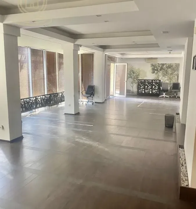 Rent, office space, 170m², Trošarina, Voždovac Sve Podlokacije