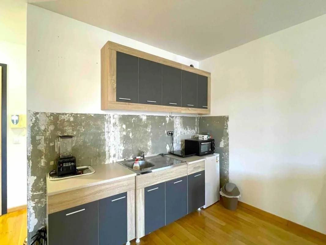 Prodaja, dvosoban stan, 85m², Rozino, Budva