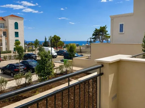 Prodaja, dvosoban stan, 90m², Luštica Bay, Tivat - image 2