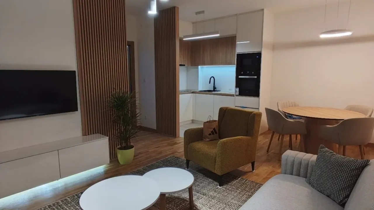 Izdavanje, dvosoban stan, 62m², Zabjelo, Podgorica