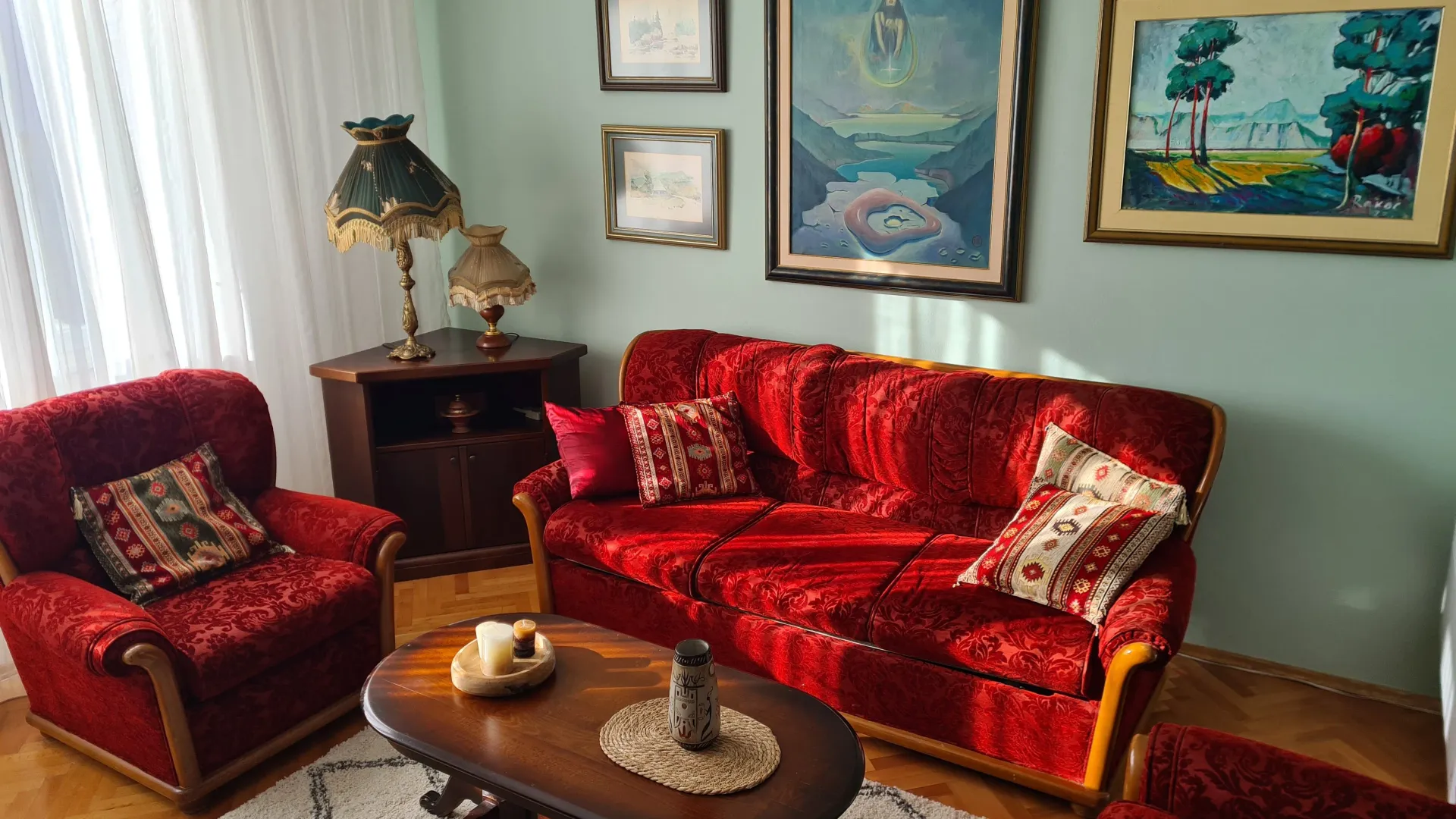 Izdavanje, dvosoban stan, 65m², Stara Varoš, Podgorica