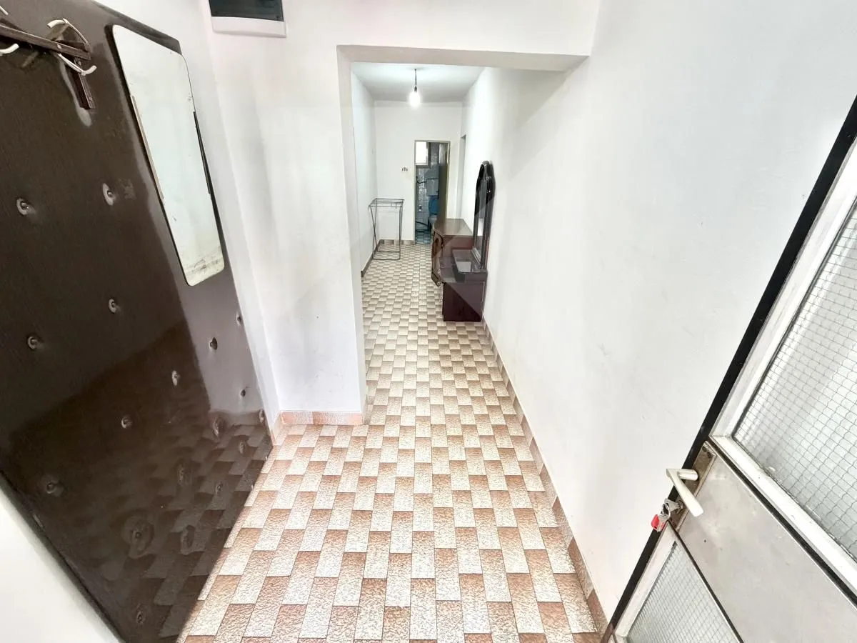 Izdavanje, dvosoban stan, 70m², Konik, Podgorica