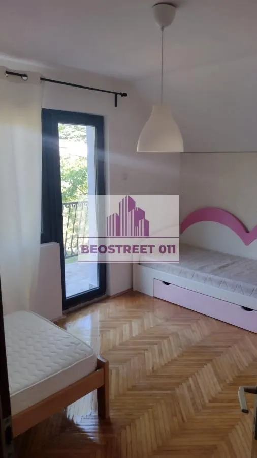 Sale, house, 170m², Mladenovac, Beograd
