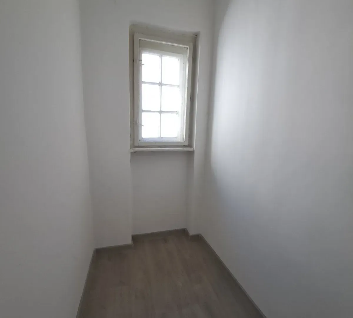 Prodaja, trosoban stan, 78m², Skadarlija, Beograd