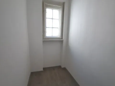 Prodaja, trosoban stan, 78m², Skadarlija, Beograd - image 7