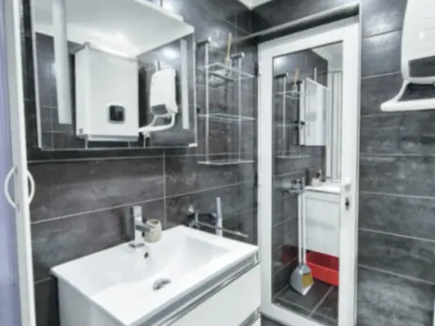 Izdavanje, jednosoban stan, 30m², Centar, Bar - image 8