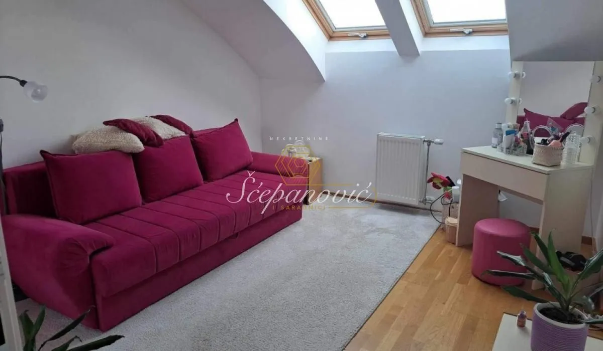 Sale, three bedroom apartment, 83m², Bulevar patrijarha Pavla, Novi Sad Sve Podlokacije