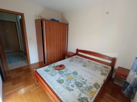 Rent, one bedroom apartment, 44m², Stari Aerodrom, Podgorica - image 14