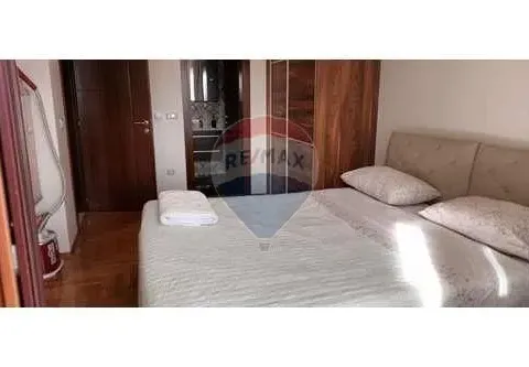 Izdavanje, dvosoban stan, 109m², Bečići, Budva - image 6