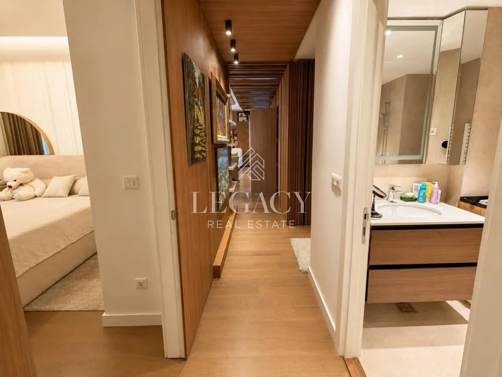 Sale, three bedroom apartment, 138m², Savski Venac, Beograd