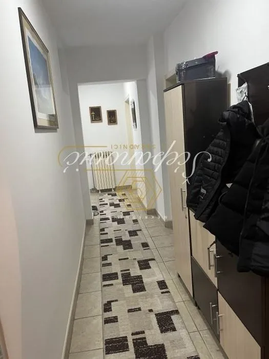 Prodaja, kuća, 181m², Klisa, Novi Sad Sve Podlokacije