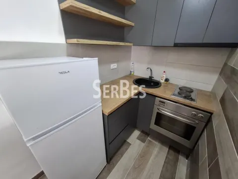 Izdavanje, trosoban stan, 50m², Adice, Novi Sad Sve Podlokacije - image 7