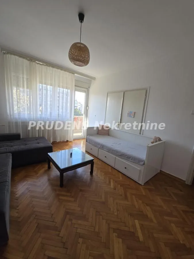 Sale, two bedroom apartment, 66m², Stari Grad, Beograd
