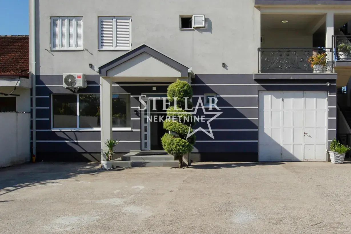 Rent, office space, 110m², Stari Aerodrom, Podgorica