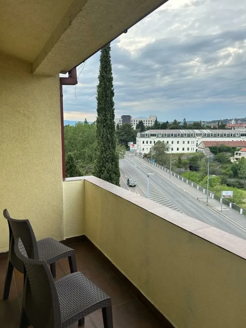 Rent, one bedroom apartment, 37m², Drač, Podgorica