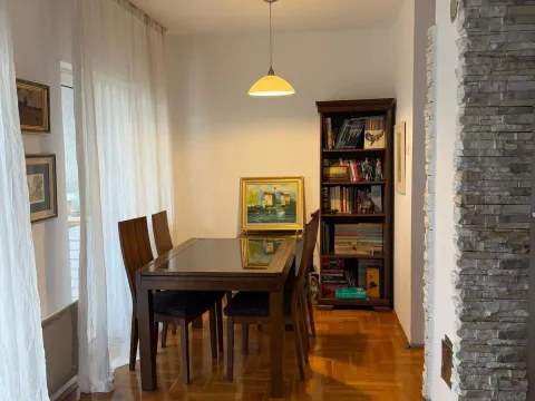 Izdavanje, dvosoban stan, 76m², Stari Aerodrom, Podgorica - image 24