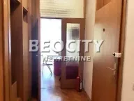 Izdavanje, trosoban stan, 85m², Centar, Novi Sad - image 5