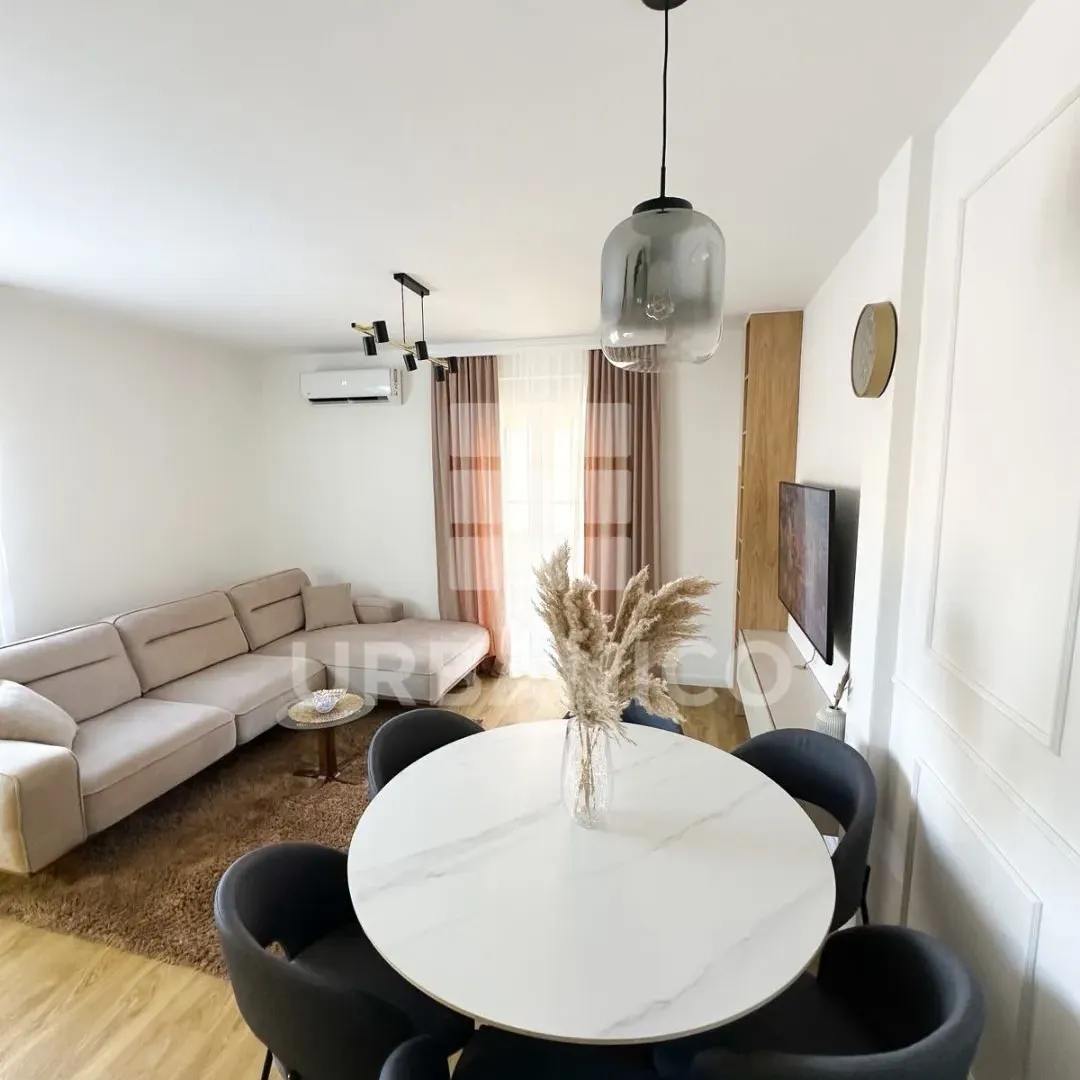 Rent, two bedroom apartment, 65m², Centar, Cetinje
