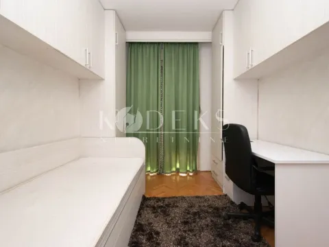 Izdavanje, dvosoban stan, 74m², Stara Varoš, Podgorica - image 5