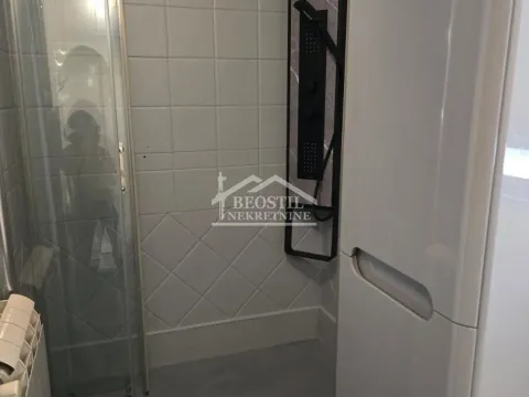 Rent, two bedroom apartment, 60m², Južni Bulevar, Vračar Sve Podlokacije - image 7